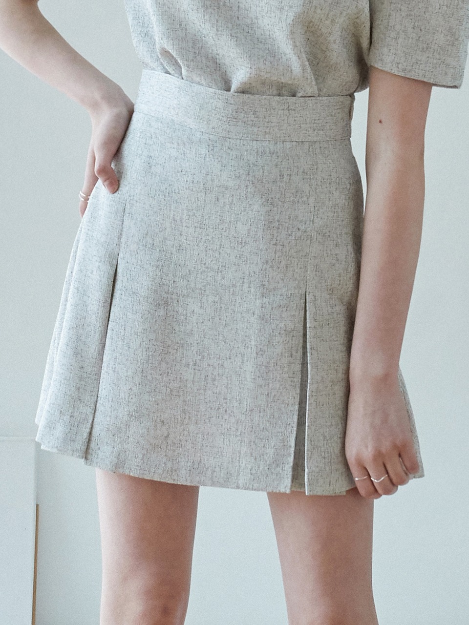 j775 tweed slit mini skirt (ivory)